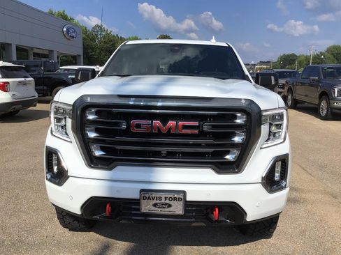 Used 2021 GMC Sierra 1500 AT4 w/ AT4 Premium Package AWD/4WD image 7