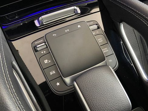 Certified 2024 Mercedes-Benz GLE 580 4MATIC image 27