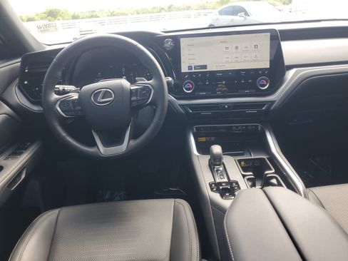 Certified 2025 Lexus TX 350 AWD w/ Technology Package image 12