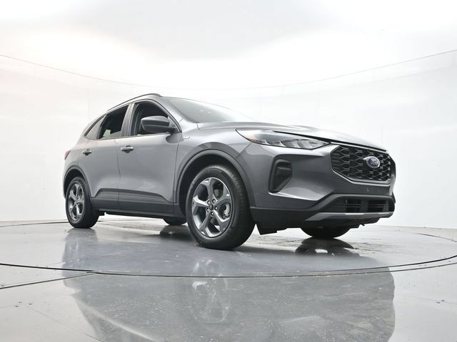 Used 2025 Ford Escape ST-Line FWD image 46