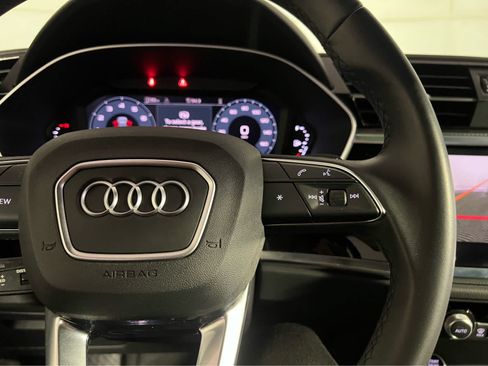 Used 2023 Audi Q3 2.0T Premium Plus w/ Premium Plus Package AWD/4WD image 20