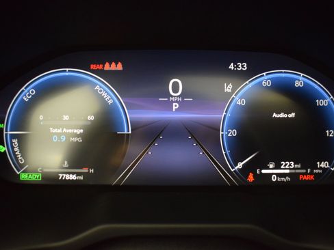 Used 2023 Toyota RAV4 Limited image 18