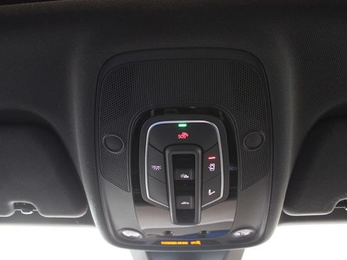 Used 2019 Audi Q8 Premium AWD/4WD image 36