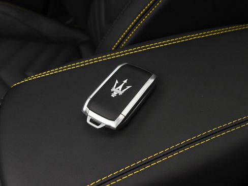 New 2025 Maserati Grecale Modena image 20