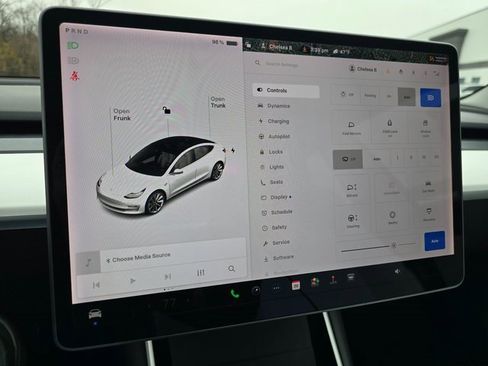 Used 2020 Tesla Model 3 Standard Range Plus image 42