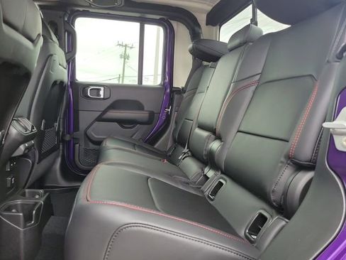 New 2026 Jeep Gladiator Rubicon AWD/4WD image 10