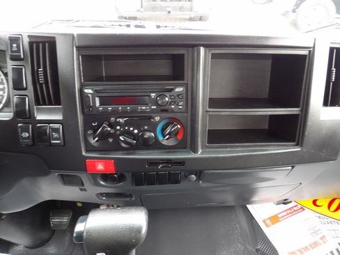 Used 2024 Chevrolet Low Cab Forward 5500HD RWD image 34