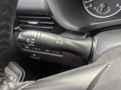 Used 2021 Nissan Sentra SV FWD image 27