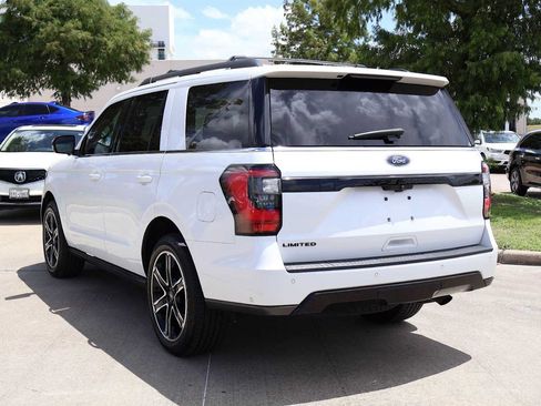 Used 2021 Ford Expedition Limited RWD image 4