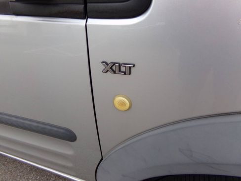 Used 2012 Ford Transit Connect XLT image 43