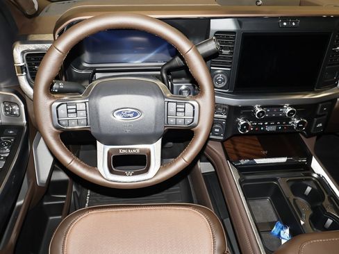 New 2025 Ford F250 King Ranch w/ Chrome Package image 18