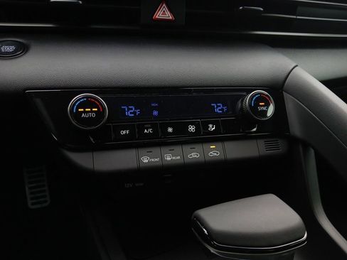 New 2026 Hyundai Elantra Sport FWD image 18