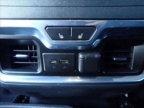 Used 2020 GMC Sierra 1500 AT4 w/ AT4 Premium Package image 8