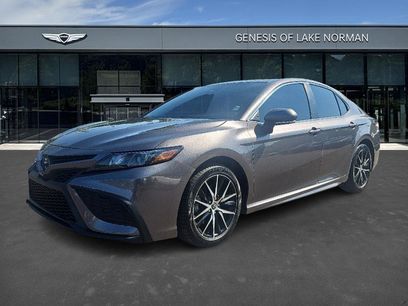 Used 2023 Toyota Camry SE
