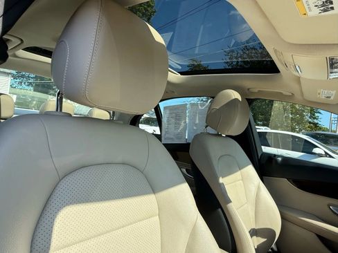 Used 2018 Mercedes-Benz C 300 4MATIC Sedan image 22