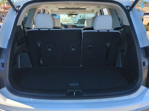 Certified 2025 Kia Telluride EX w/ EX Captain's Chair Package image 26