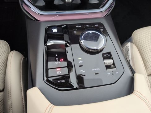 Used 2026 BMW X3 xDrive30 w/ Convenience Package image 15