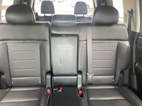 Used 2025 Hyundai Santa Fe Limited FWD image 15