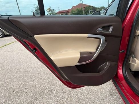 Used 2012 Buick Regal Premium FWD image 21