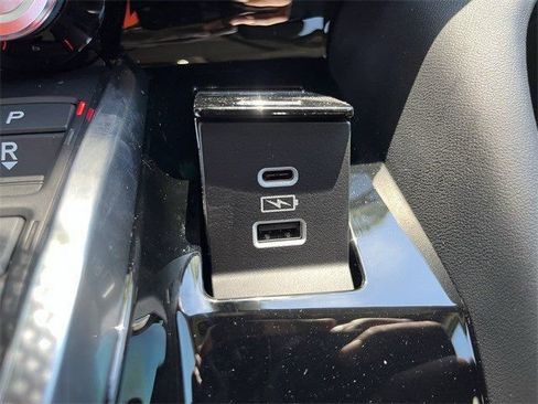 Used 2026 Acura MDX w/ Technology Package FWD image 21