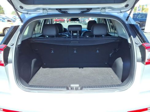 Used 2019 Kia Niro Touring image 27