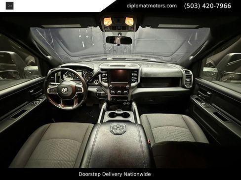 Used 2024 RAM 3500 Tradesman w/ Chrome Appearance Group image 26