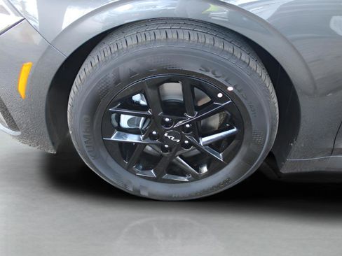 New 2026 Kia K5 LXS image 36