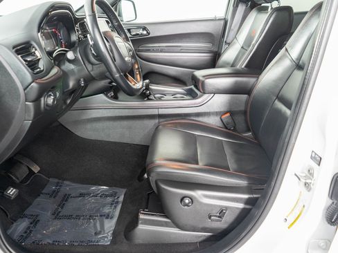 Used 2024 Dodge Durango GT image 12