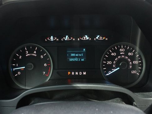Used 2018 Ford F150 XLT AWD/4WD image 9