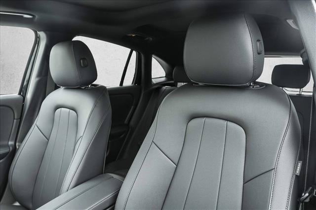 New 2026 Mercedes-Benz GLA 250 4MATIC image 12