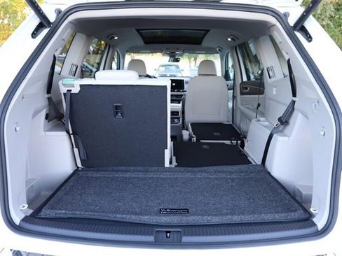 New 2026 Volkswagen Atlas SEL Premium R-Line image 8