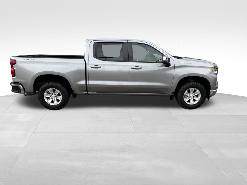 Used 2024 Chevrolet Silverado 1500 LT w/ Safety Package AWD/4WD image 8
