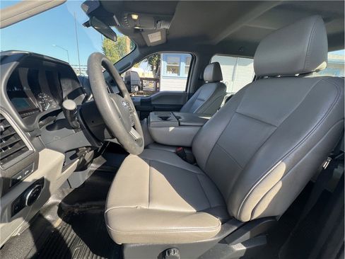 Used 2022 Ford F550 2WD Crew Cab Super Duty w/ Power Equipment Group image 17