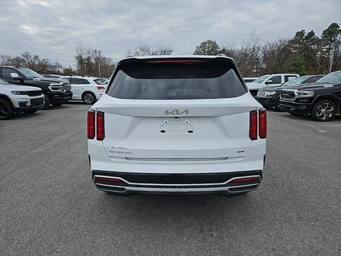 Used 2023 Kia Sorento SX image 6