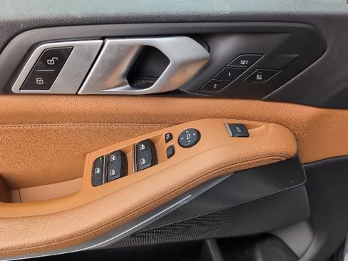 Used 2019 BMW X5 xDrive40i image 12