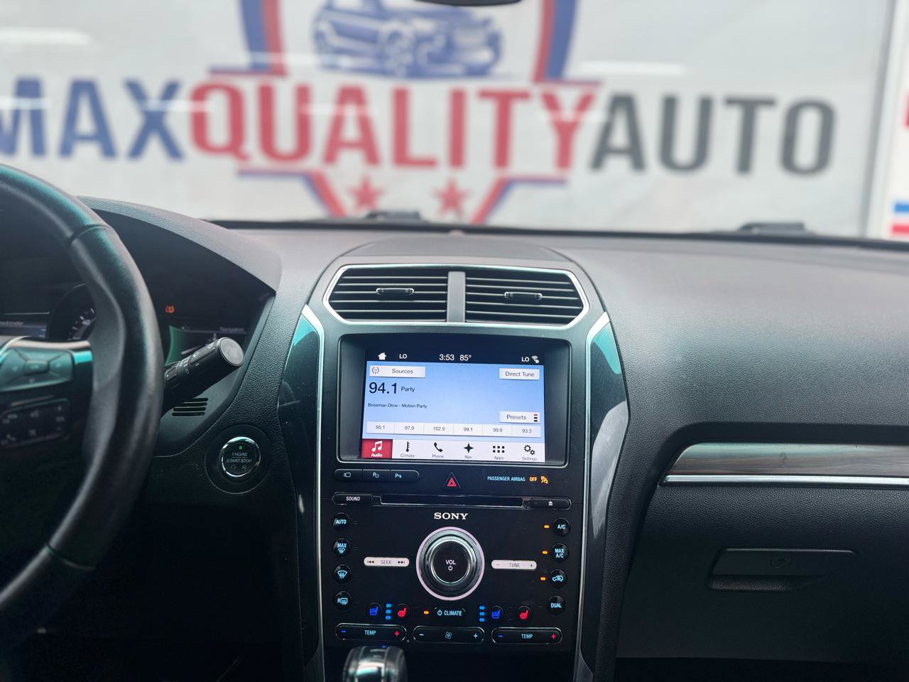 Used 2017 Ford Explorer Limited w/ Equipment Group 301A FWD image 53