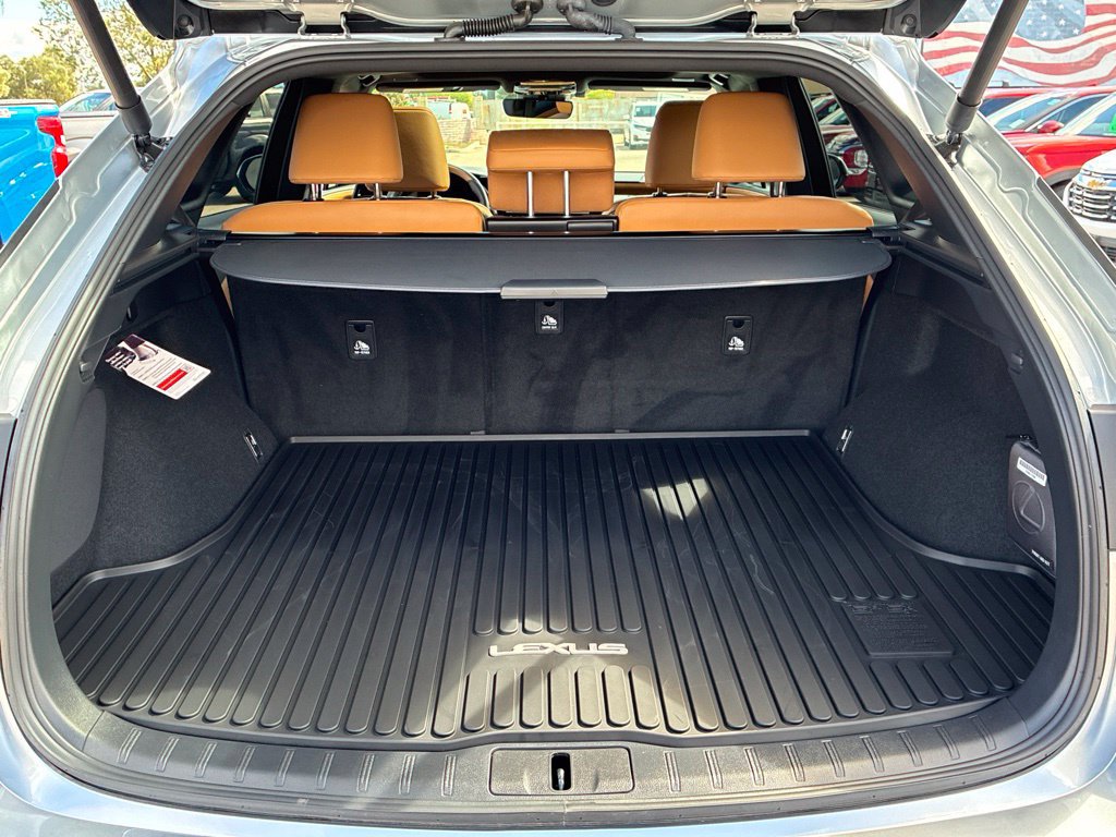 Used 2026 Lexus RX 350 Premium w/ Convenience Package FWD image 23