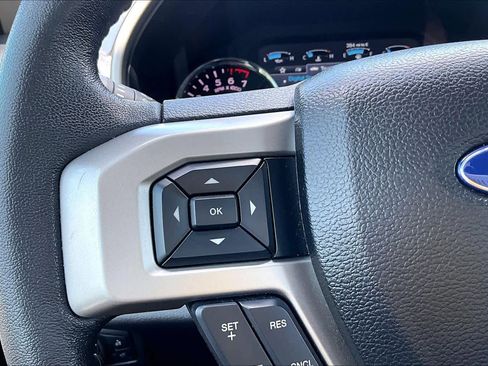 Used 2018 Ford F150 Lariat RWD image 24