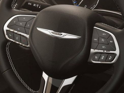 New 2026 Chrysler Pacifica Select image 25