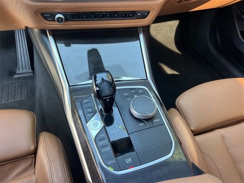 Used 2020 BMW 330i Sedan w/ Convenience Package image 27