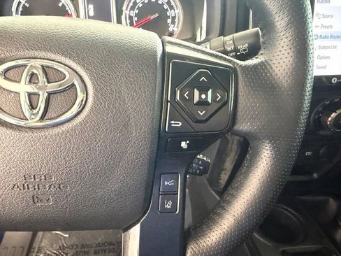 Used 2023 Toyota 4Runner TRD Off-Road Premium w/ Moonroof Package AWD/4WD image 47