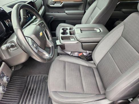 Used 2023 Chevrolet Silverado 1500 LT image 10