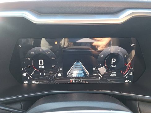 New 2026 GMC Canyon Elevation w/ Convenience Package image 24