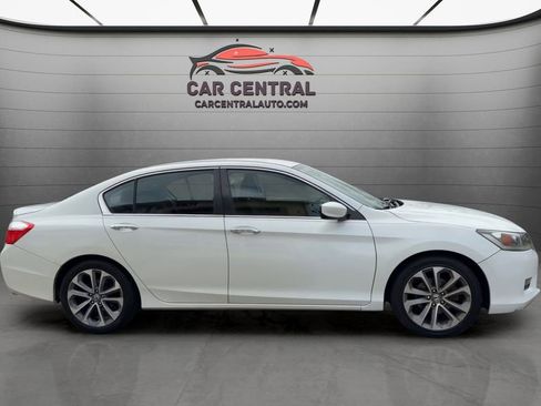 Used 2015 Honda Accord Sport image 6