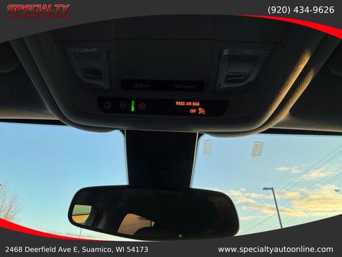 Used 2022 Chevrolet Equinox LT image 36