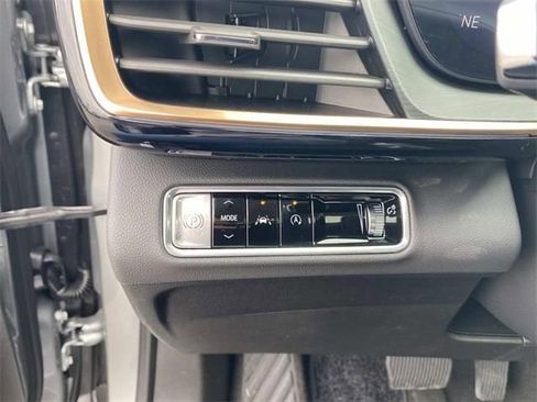 New 2026 Buick Envision Avenir image 15