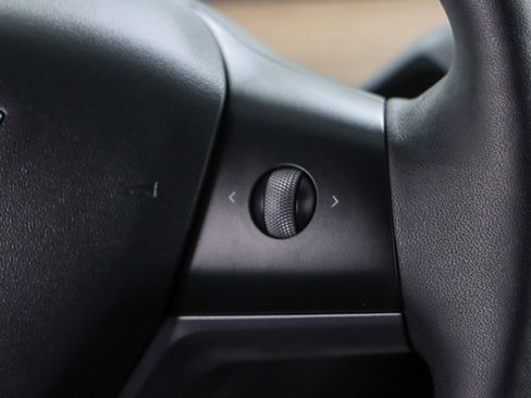 Used 2022 Tesla Model 3 Long Range image 14