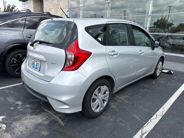 Used 2019 Nissan Versa Note SV FWD image 3