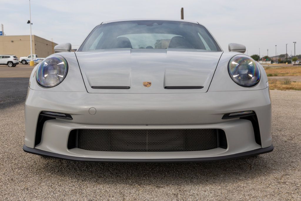 Used 2026 Porsche 911 Carrera RWD image 2