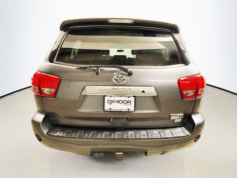 Used 2016 Toyota Sequoia Limited w/ Safety & Convenience Package image 25